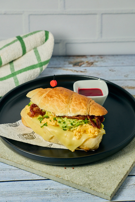 Egg, Bacon, Cheese & Avocado Sandwich